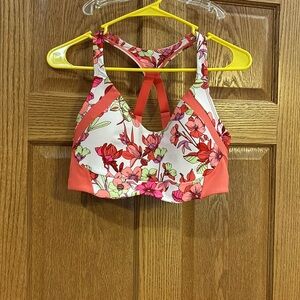 Avia sports bra size large.